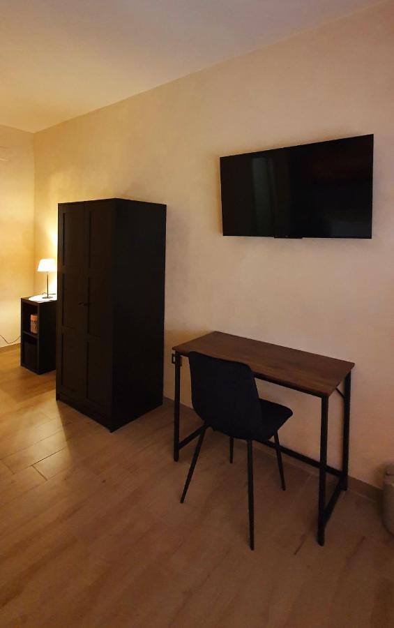 Pacifico Rooms San Bartolomeo in Galdo Esterno foto